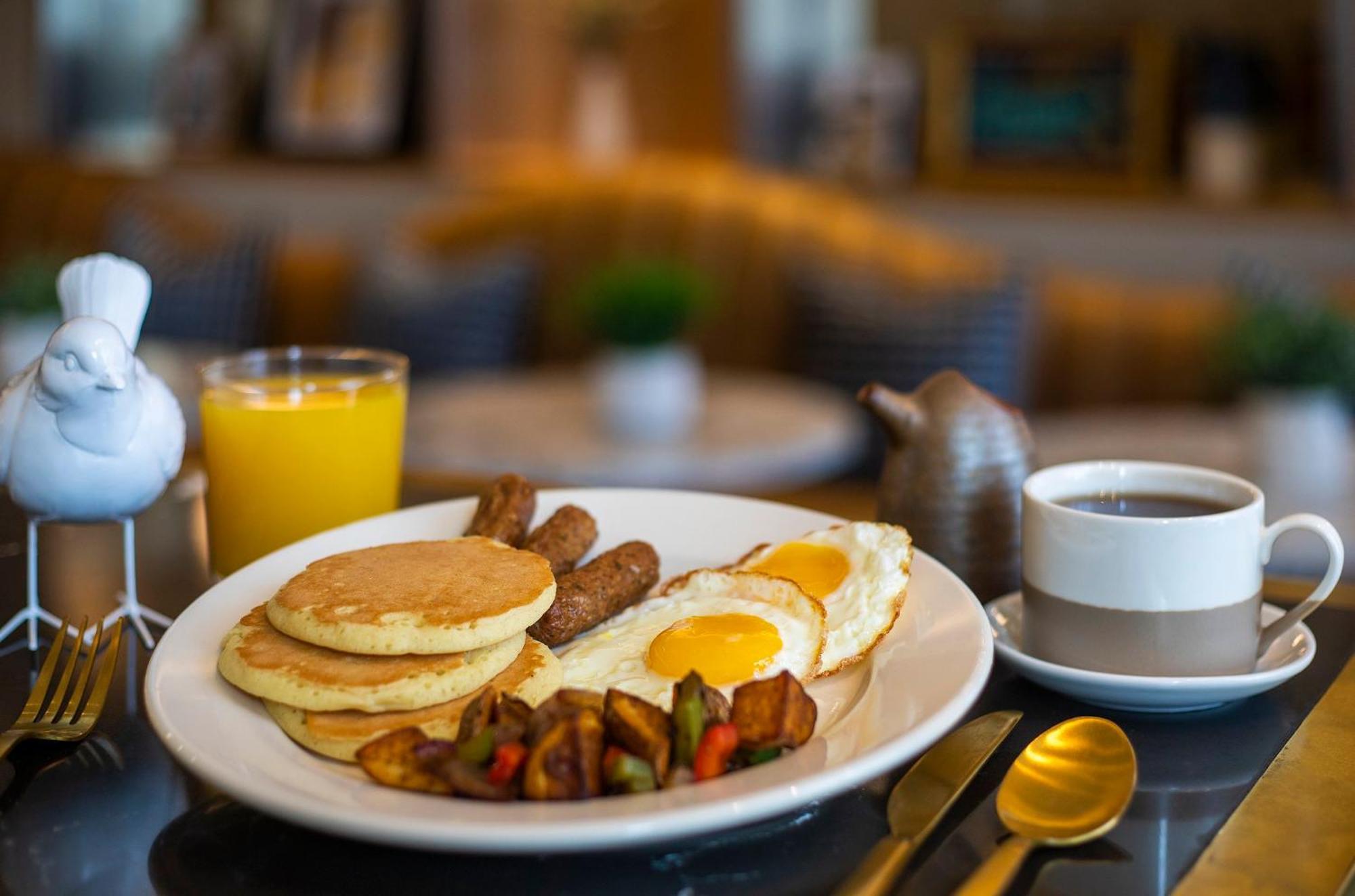Voco Fiorello - Laguardia East By Ihg New York Ngoại thất bức ảnh
