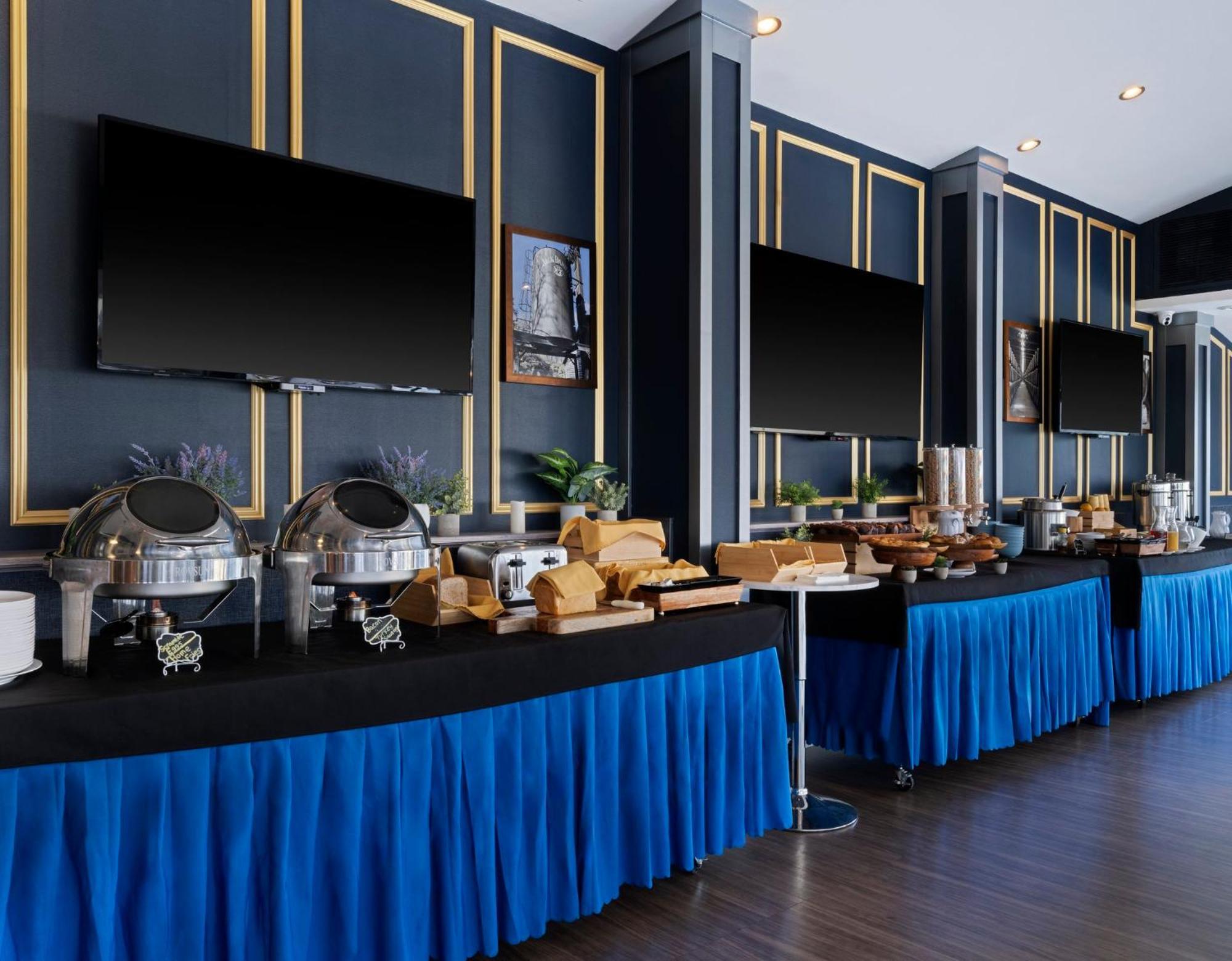 Voco Fiorello - Laguardia East By Ihg New York Ngoại thất bức ảnh